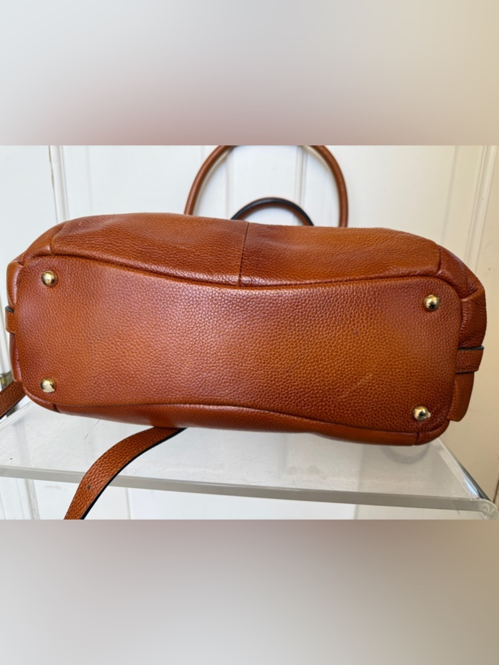 LIKE NEW Vicenzo Leather Caramel Satchel Tote Handbag Purse Crossbody - Picture 12 of 16